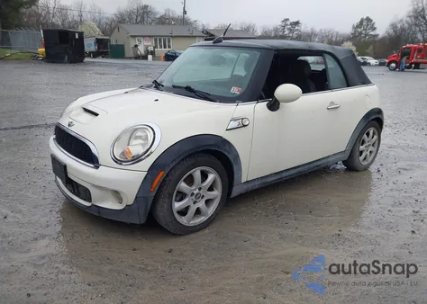 2009 Mini Cooper S from USA, damaged, VIN WMWMS33539TG89578